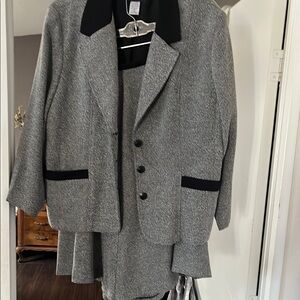 Black and Gray Skirt Set with Classic Tailored Silhouettes